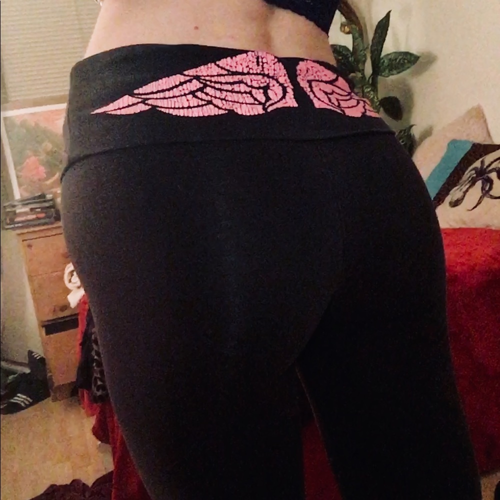 Victoria’s Secret yoga leggings